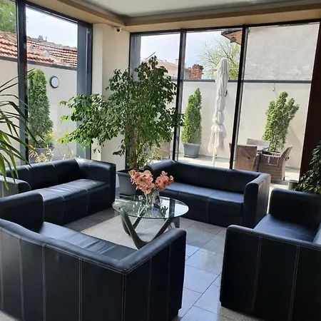 Family Novel 부르가스