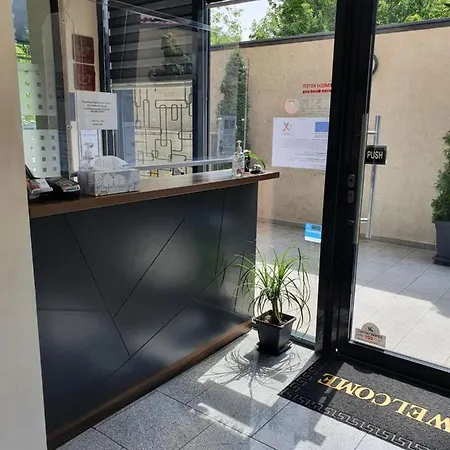 Family Novel 호텔 2*