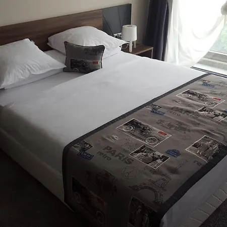 Family Novel Hotell 2*