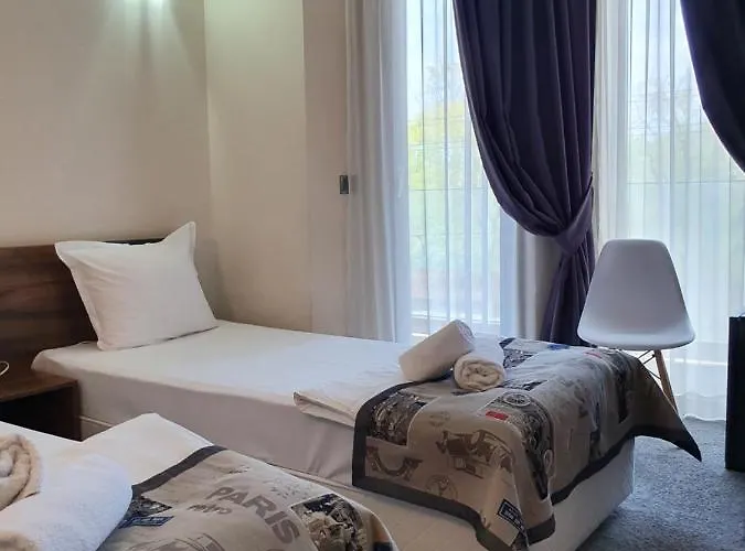 Hotel Family Novel 2*