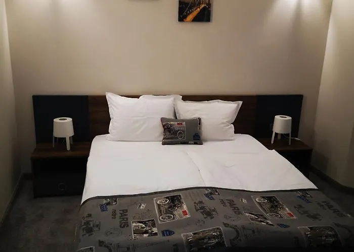 Hotel Family Novel 2*