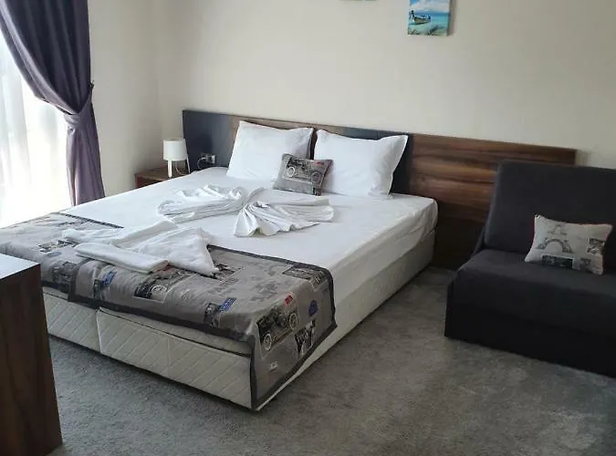 Family Novel Hotel Burgas City