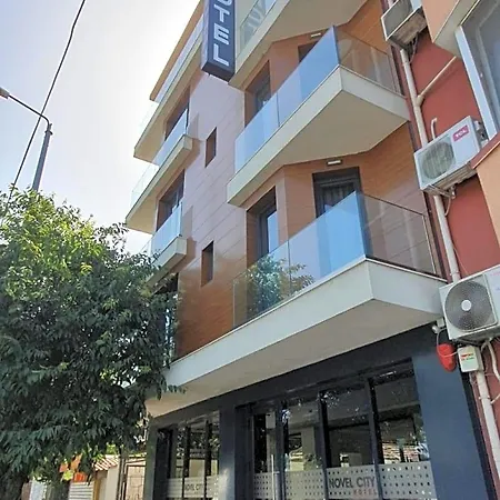 Family Novel Burgas