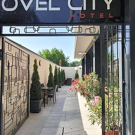 Family Novel Hotel