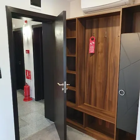 Hotel Family Novel 2*