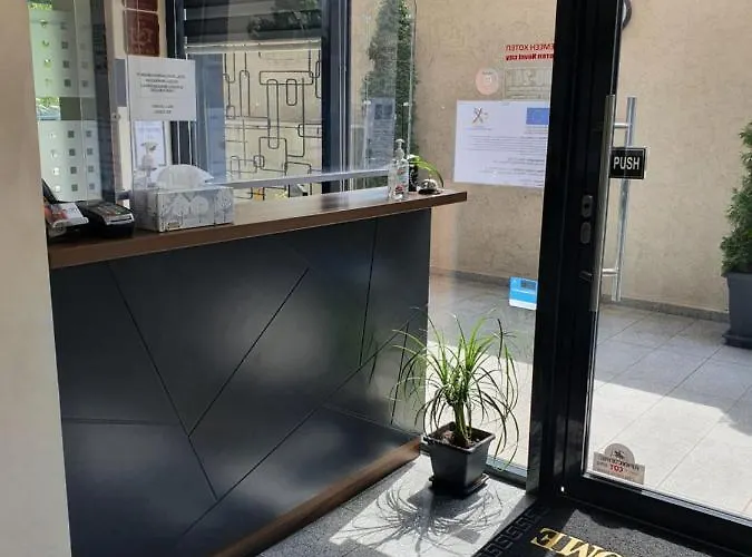 Family Novel Szálloda 2*